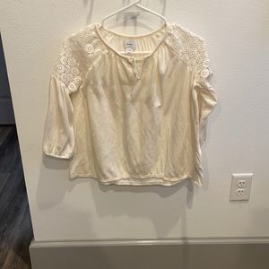 Long sleeve cream blouse
